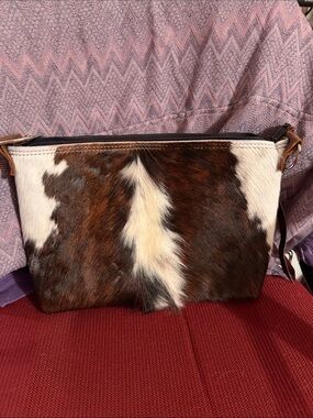 2-l large sling- Brown & White